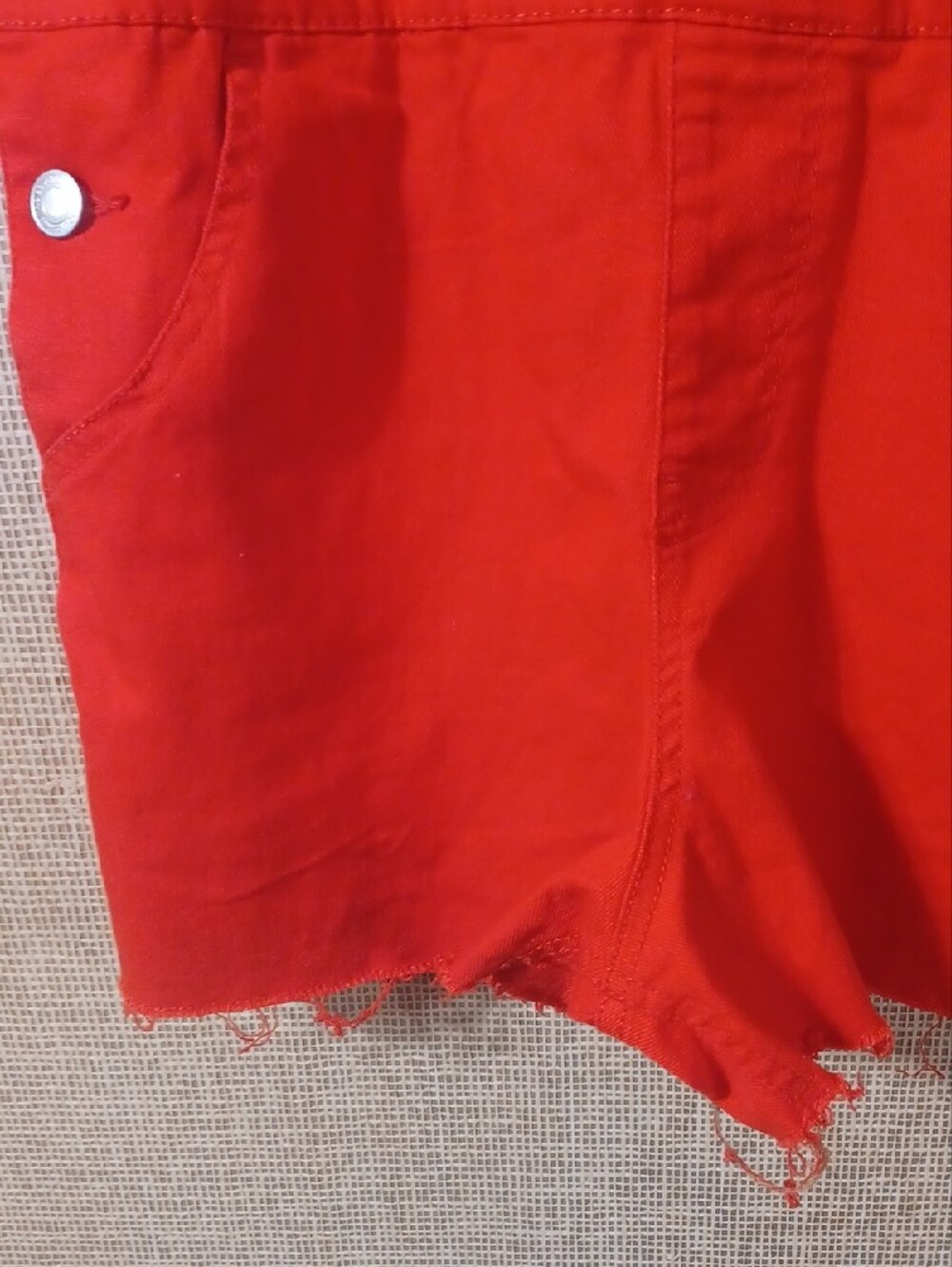 No Boundaries Red Denim Short Overalls - Picture 6 of 11